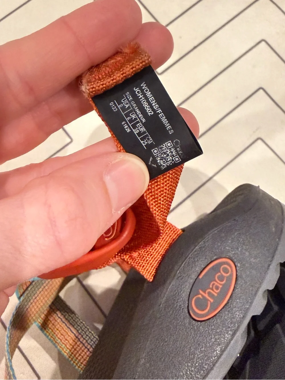 New Chaco Wide Strap Outdoor Sandals